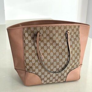 Gucci Beige GG Canvas Tote with Tan Brown Leather Trim Mint Condition